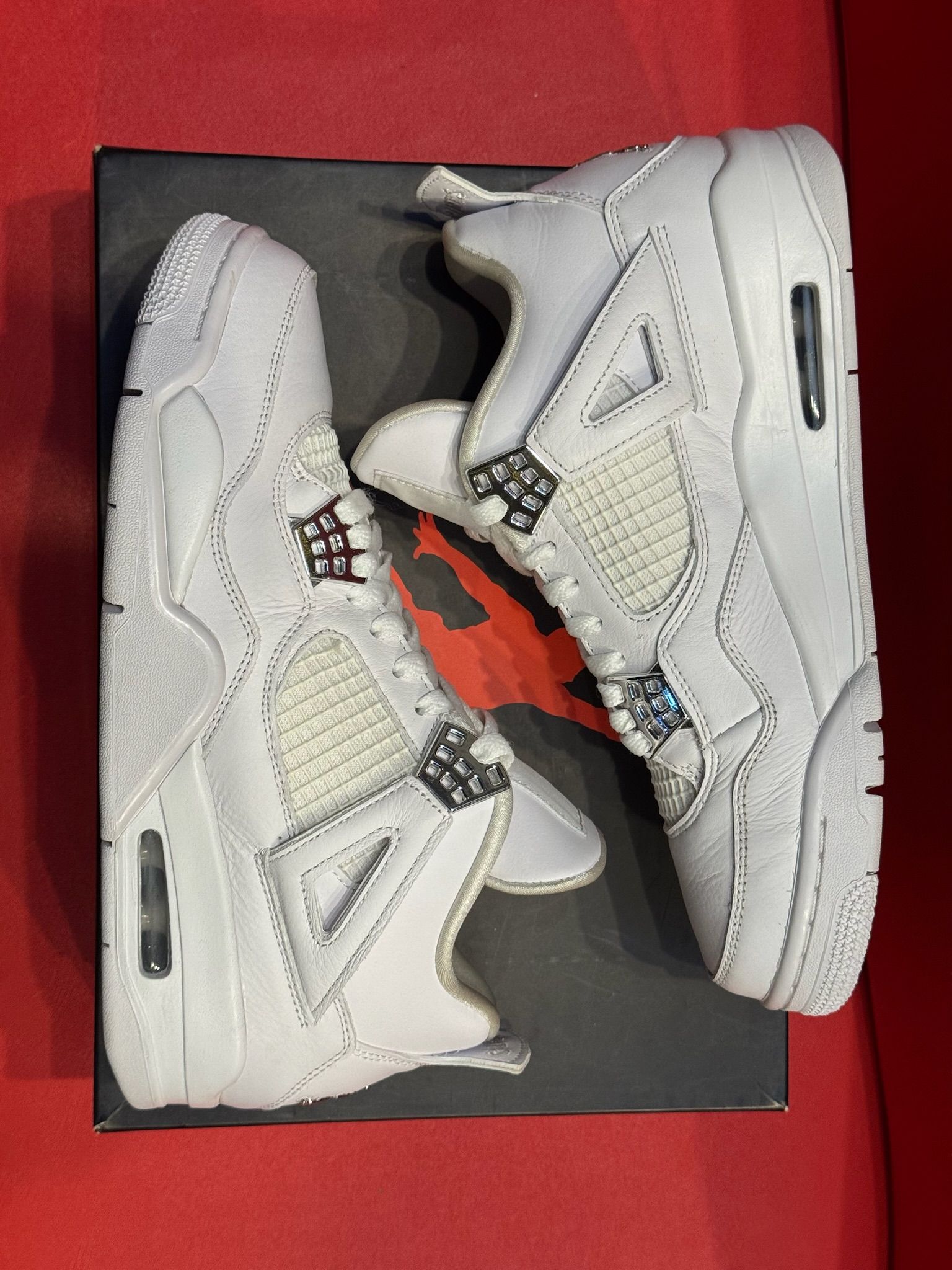 8.5M Jordan 4 Retro Pure Money