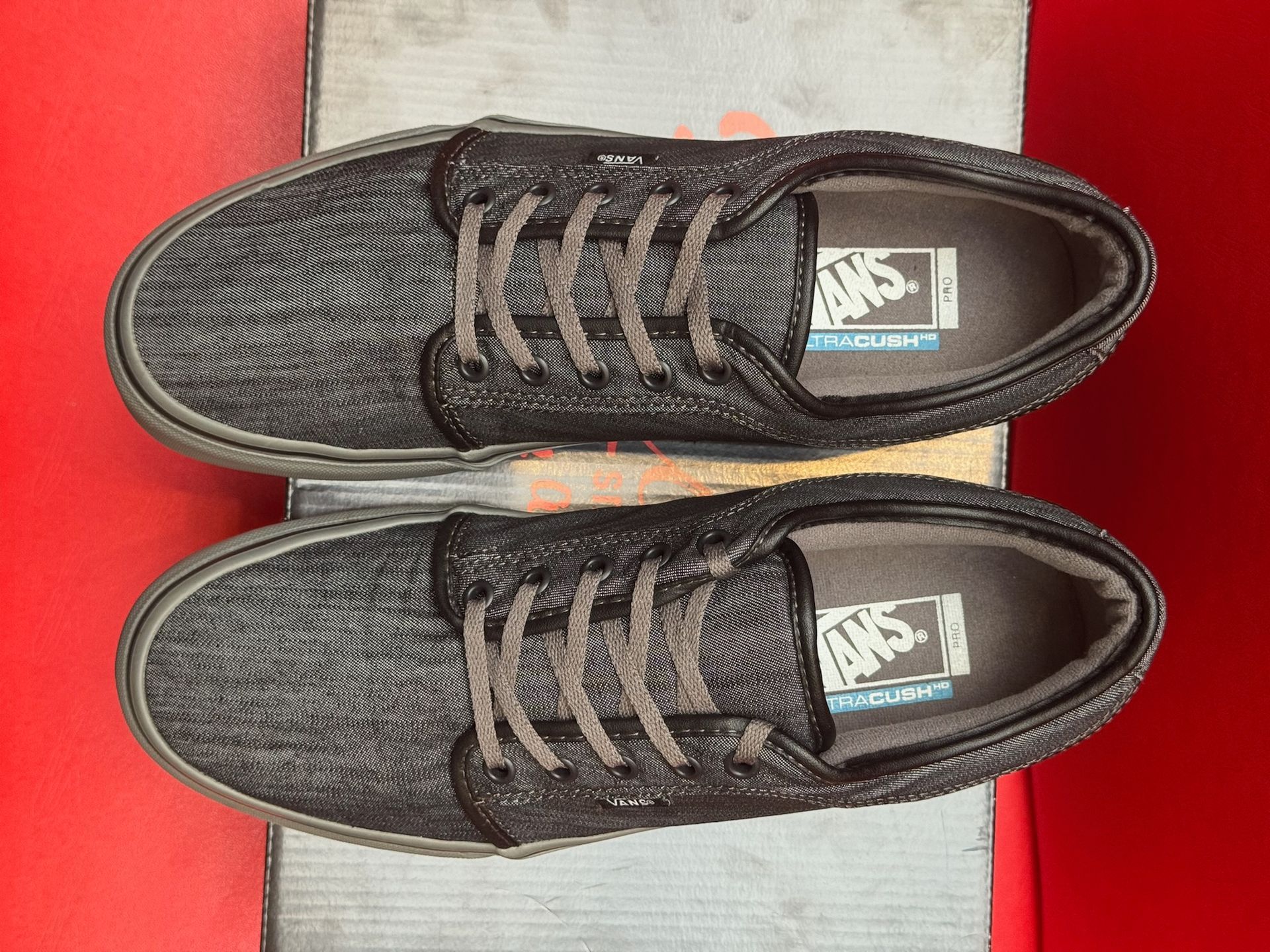 11M Vans Chukka Low Denim Blk