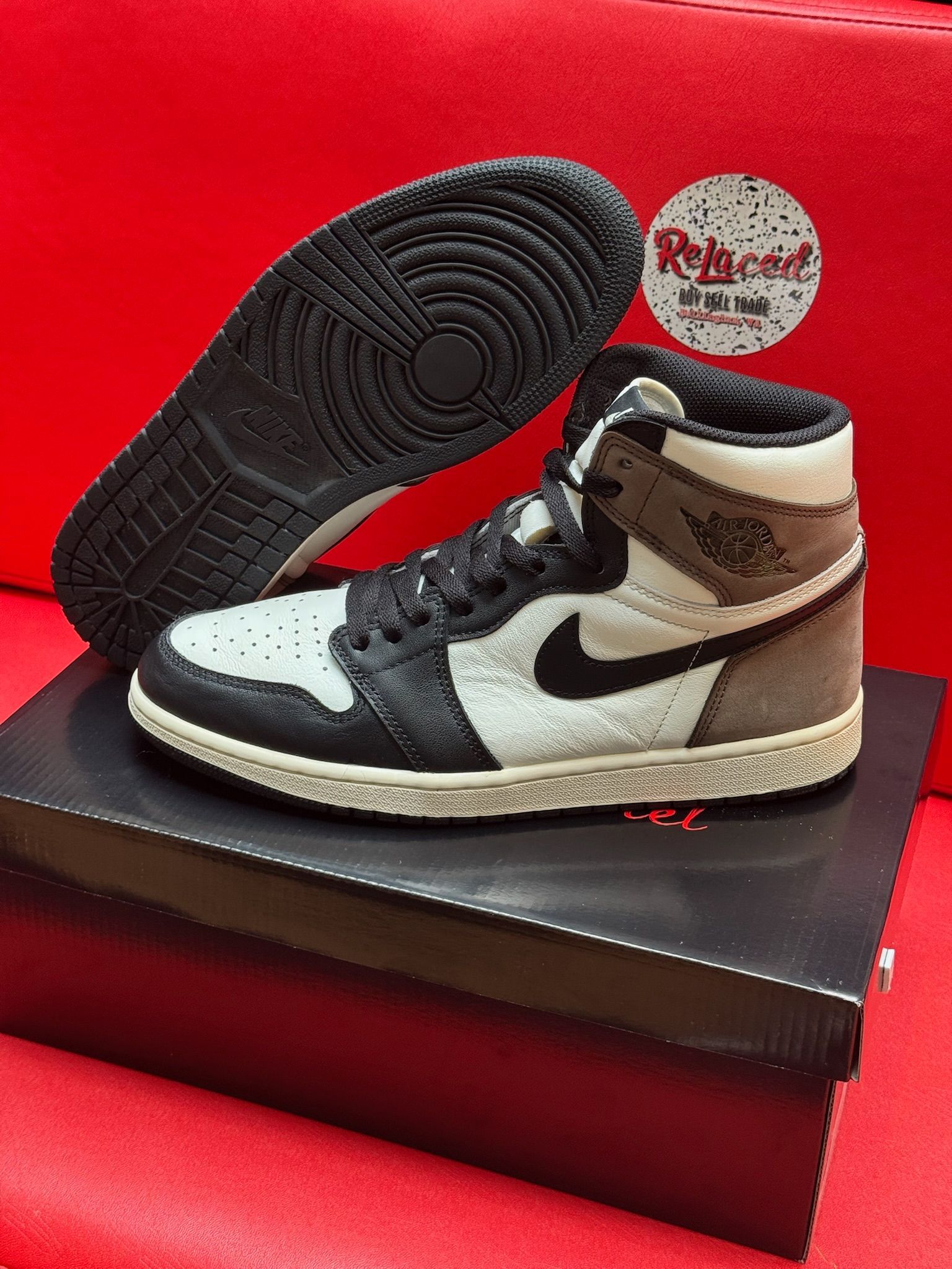 10.5M Jordan 1 High Dark Mocha