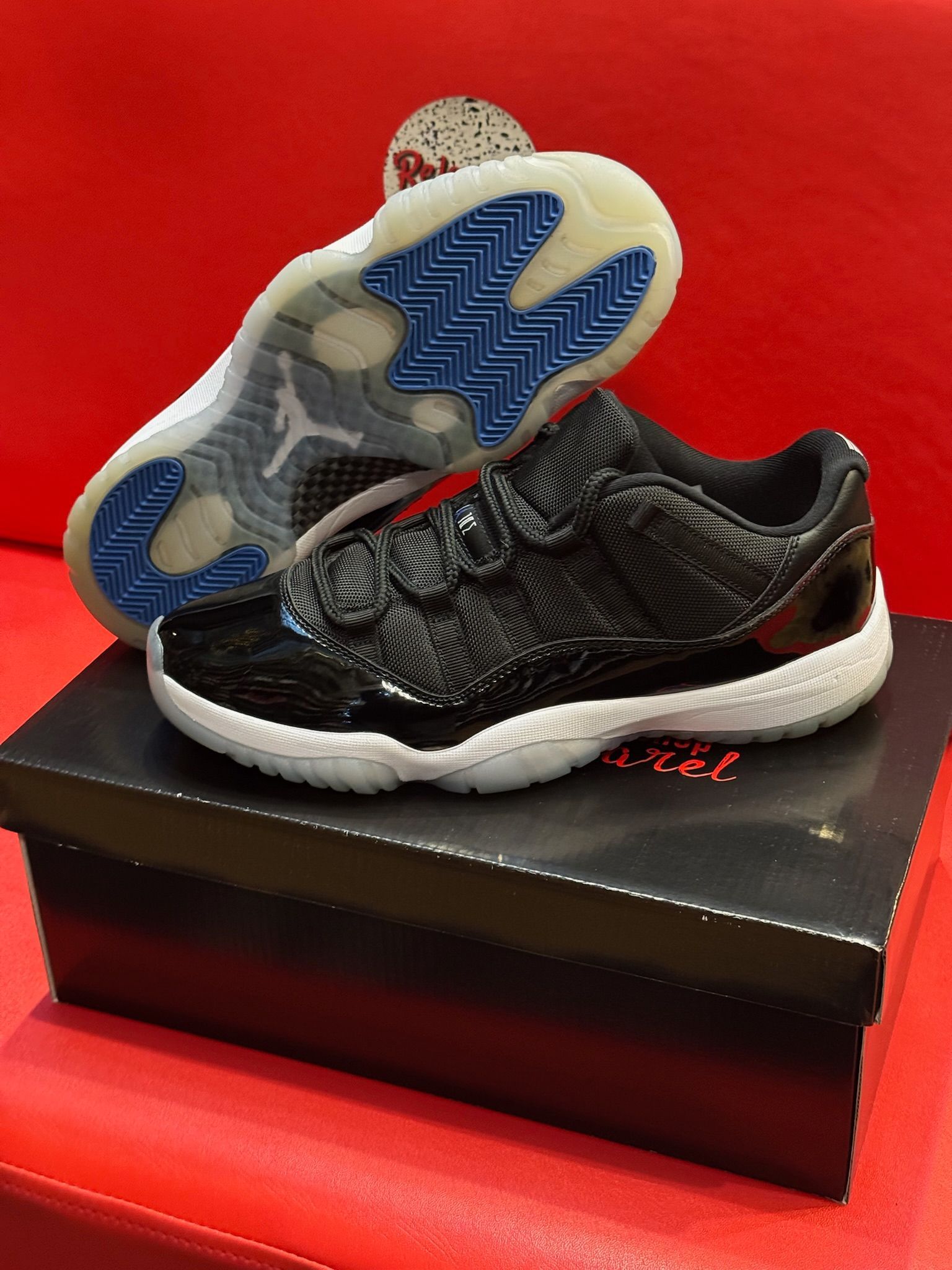10.5M Jordan 11 Low Space Jam