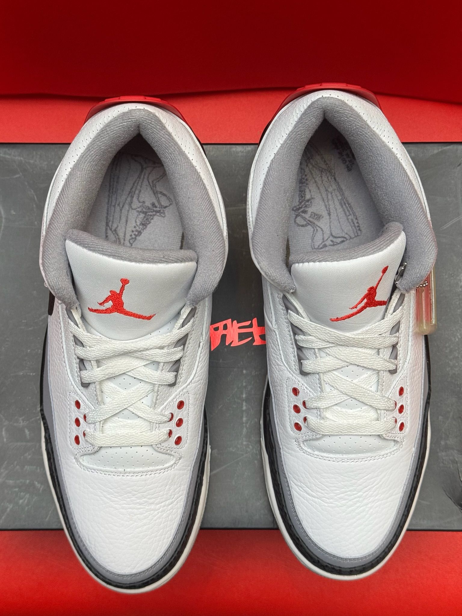 11M Jordan 3 Retro Tinker Hatfield