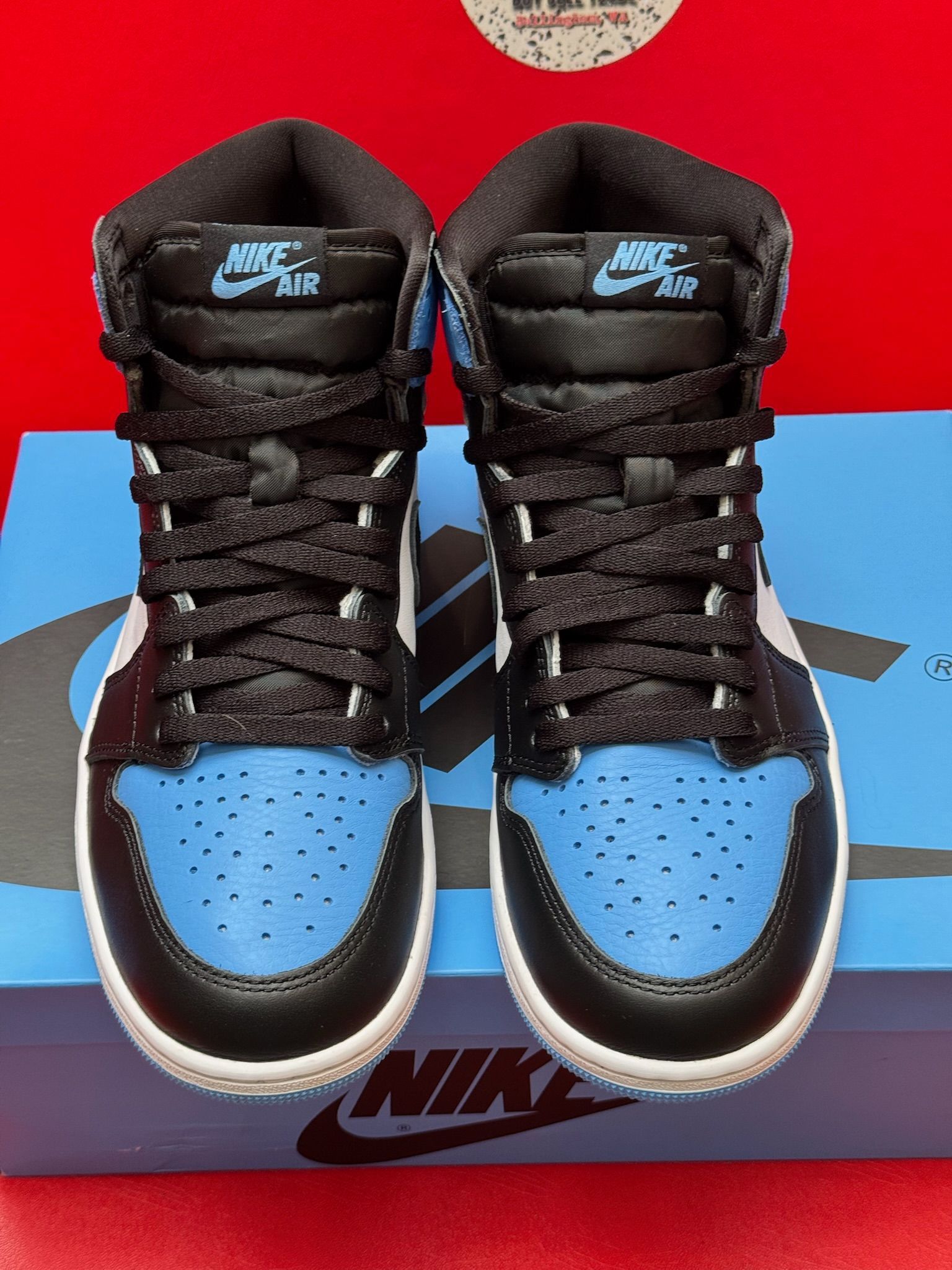 9.5M Jordan 1 High OG UNC Toe