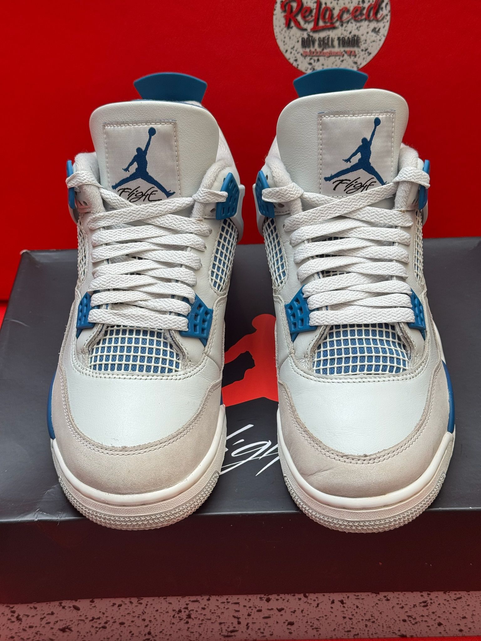 9.5M Jordan 4 Retro Military Blue (2024)
