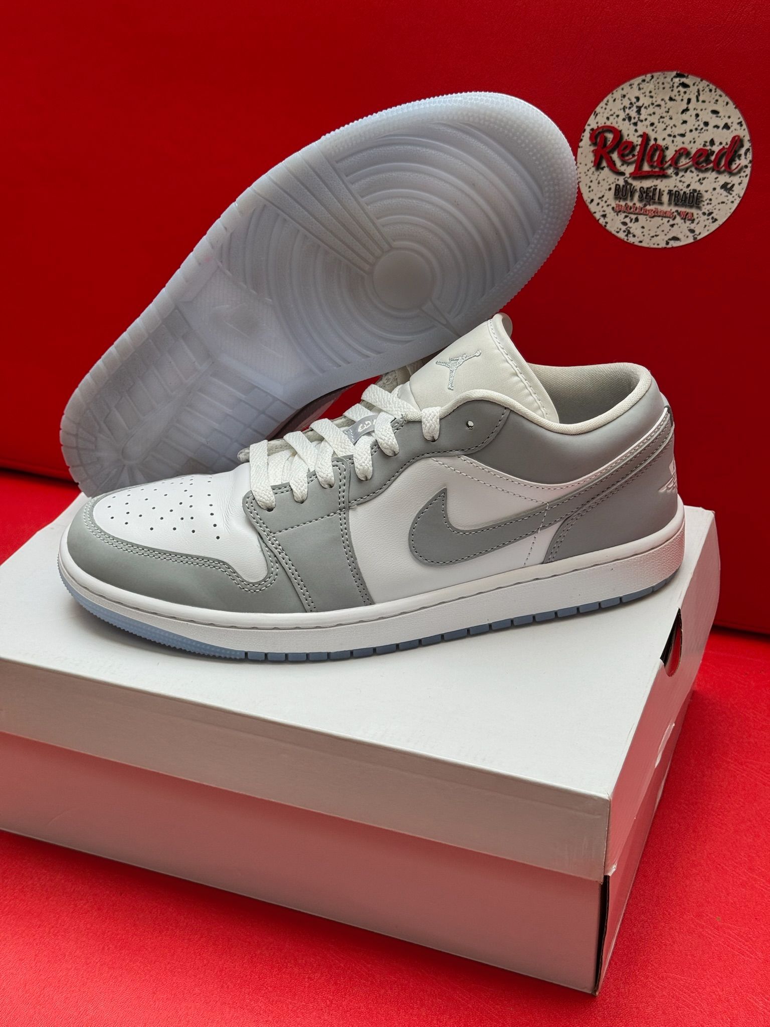 9.5M Jordan 1 Low Wolf Grey