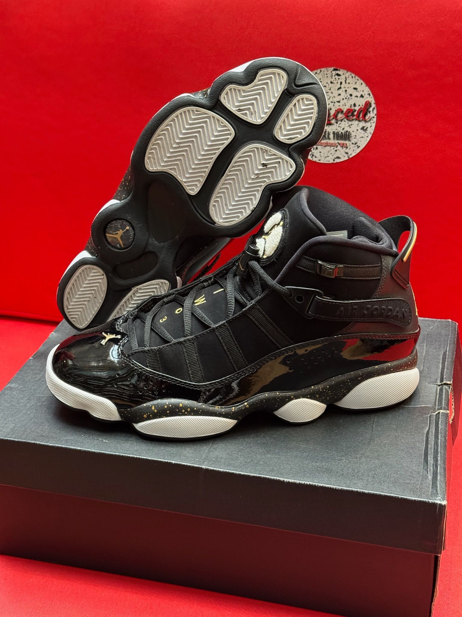 8.5M Jordan 6 Rings Black Metallic Gold