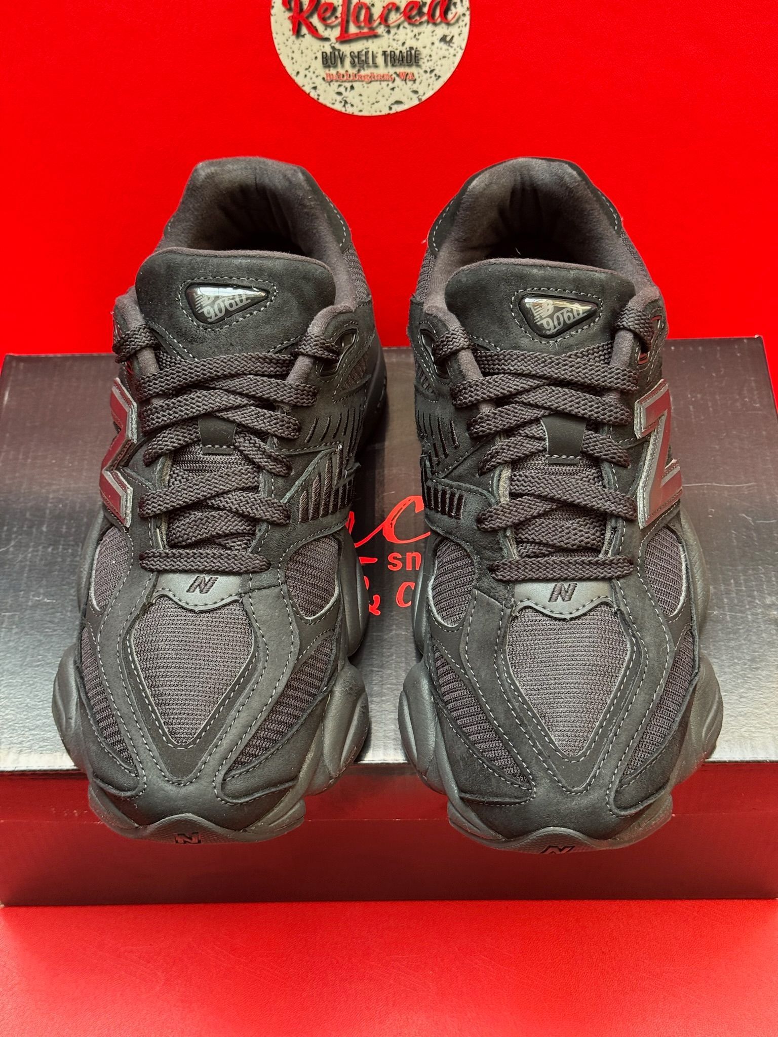 10.5M New Balance 9060 Black Cat