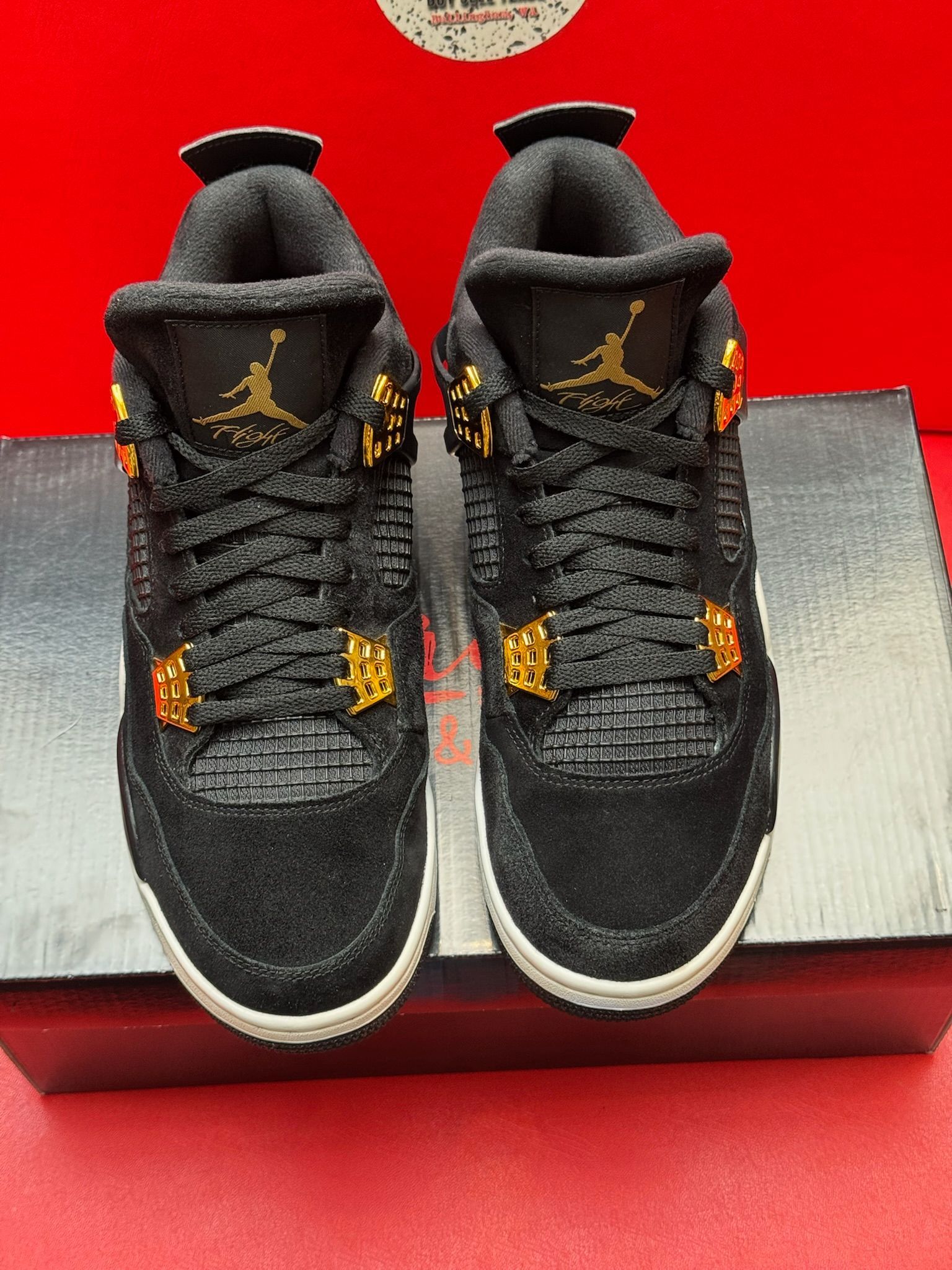 10M Jordan 4 Retro Royalty