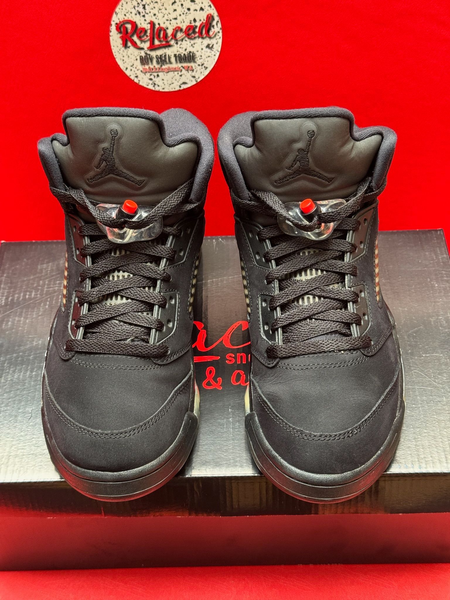 8.5M Jordan 5 Retro X Paris Saint-Germain (2018)