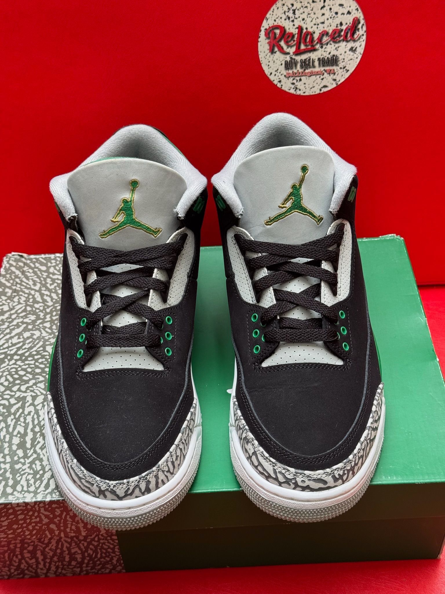 9.5M Jordan 3 Pine Green