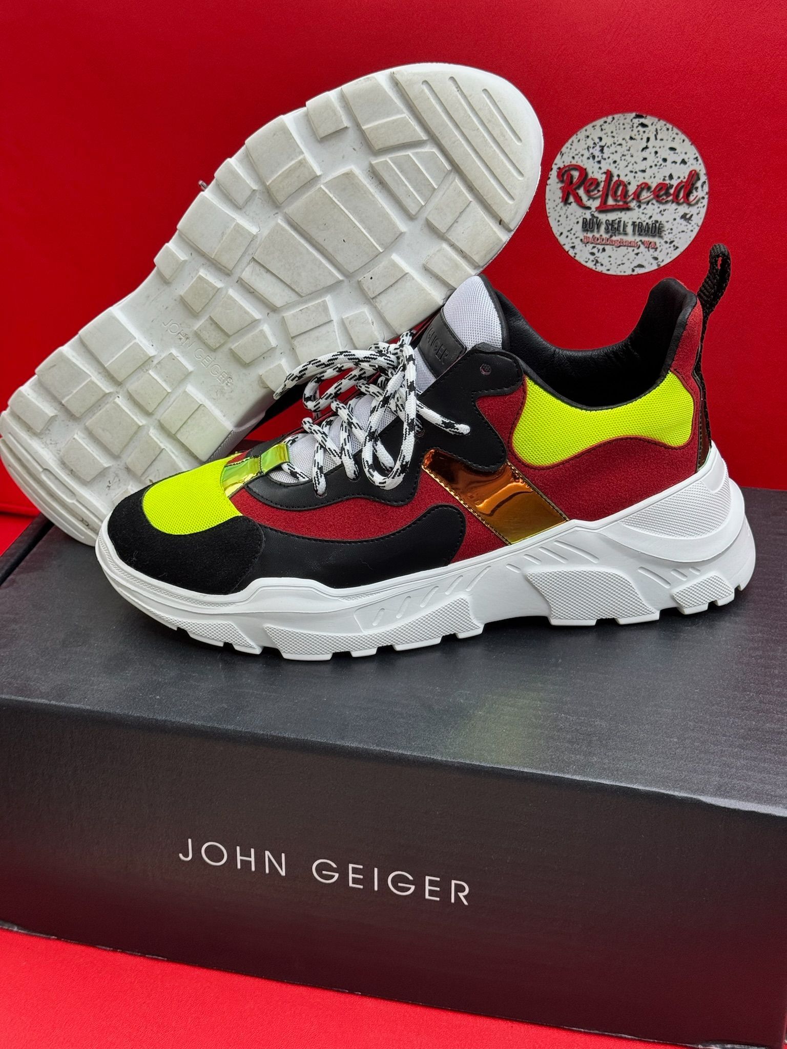 10M John Geiger 003 Black / Red / Lime