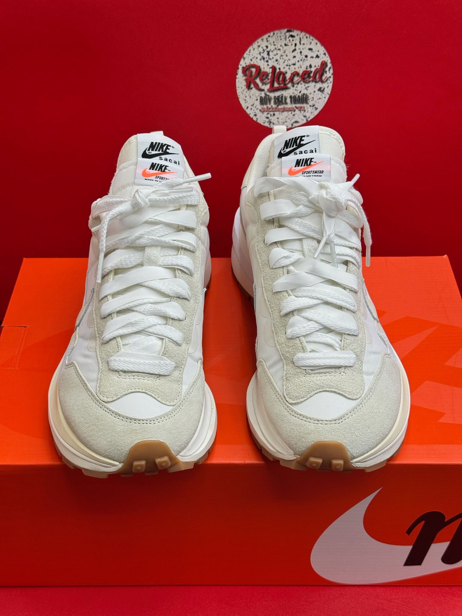 9.5M Nike Vapor Waffle X Sacai .Sail Gum.