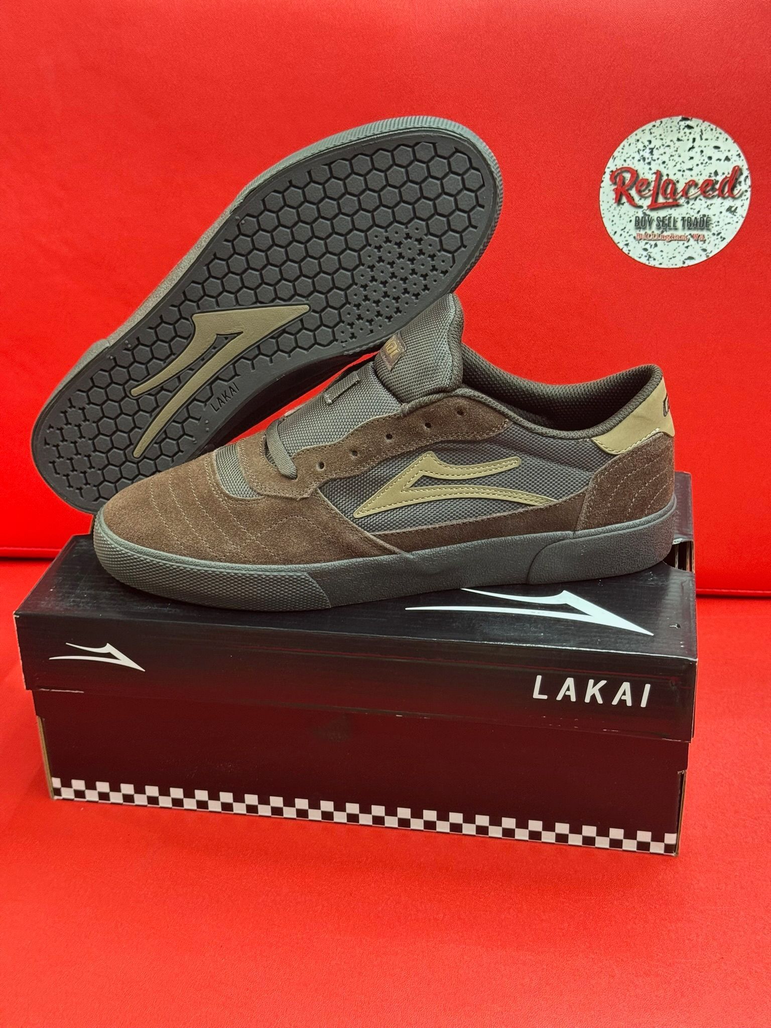 9.5 Lakai Cambridge Chestnut Monochrome