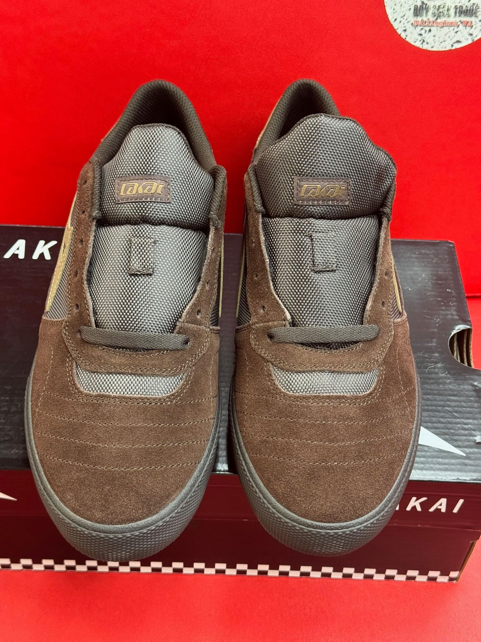 9.5 Lakai Cambridge Chestnut Monochrome