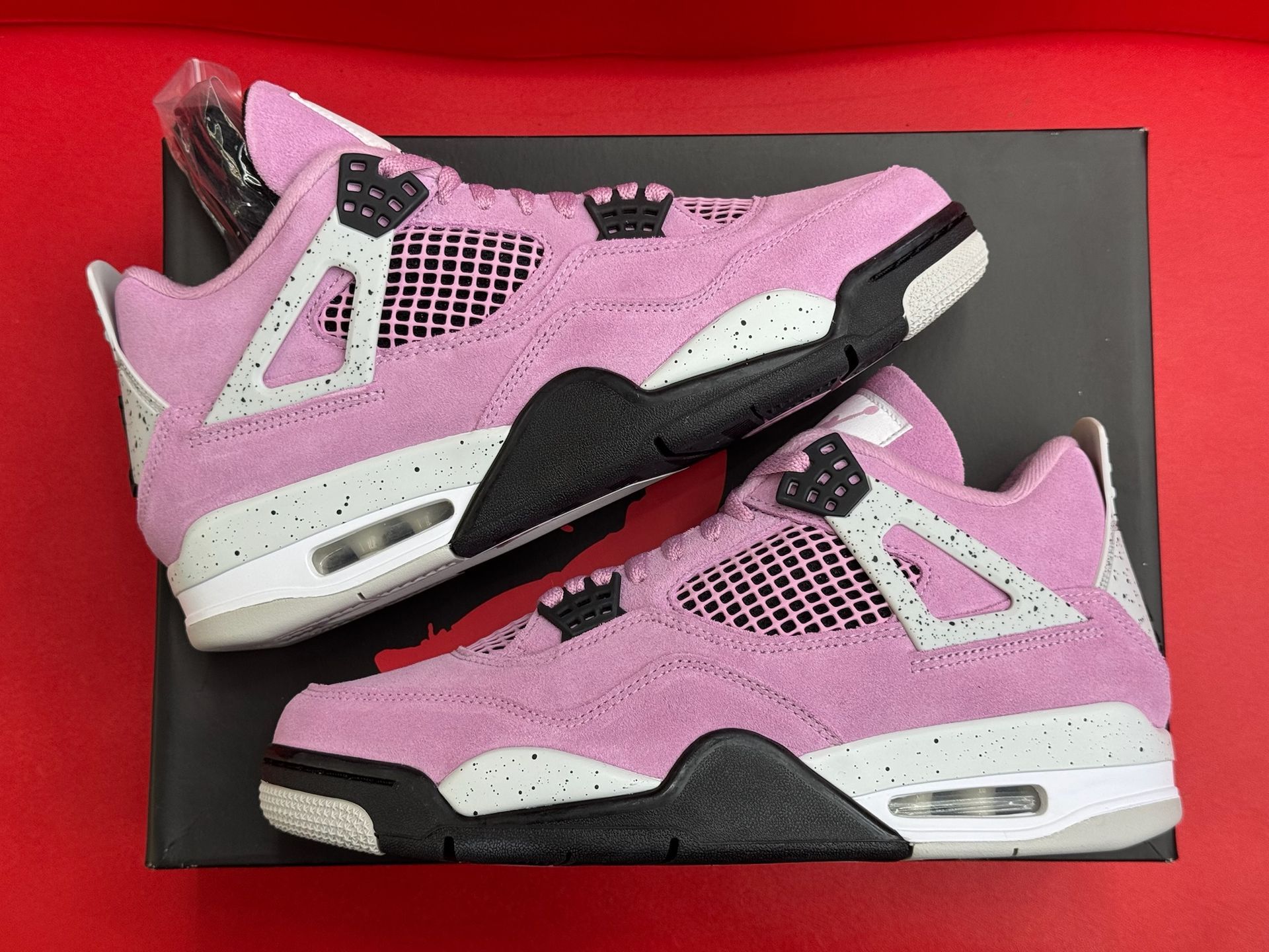 W11.5 Jordan 4 Retro Orchid