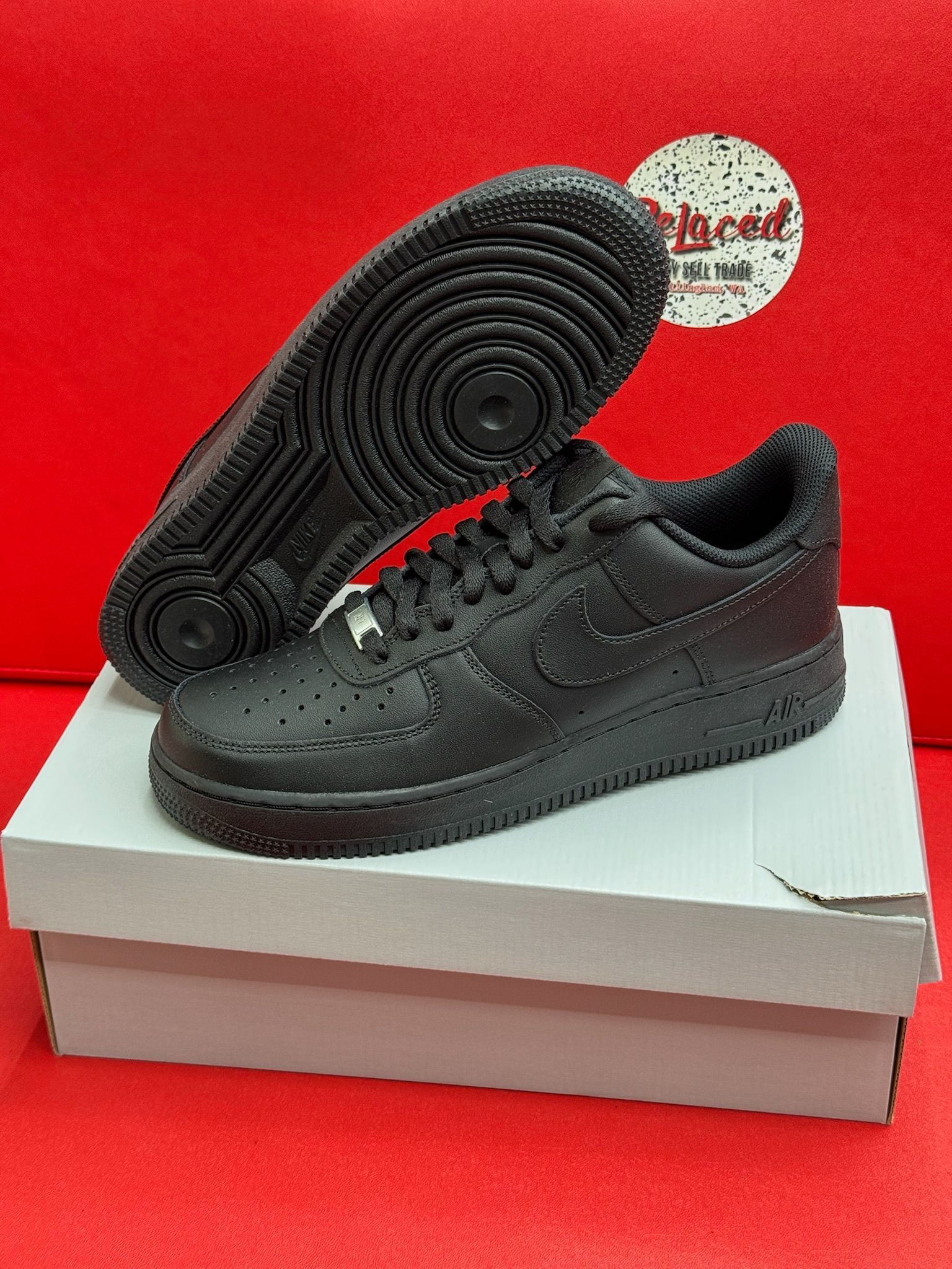 8.5M Air Force 1 Low Triple Black