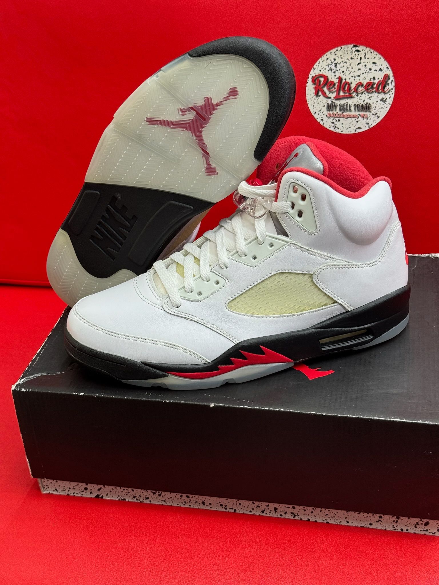 10M Jordan 5 Retro Fire Red Silvertongue (2020)
