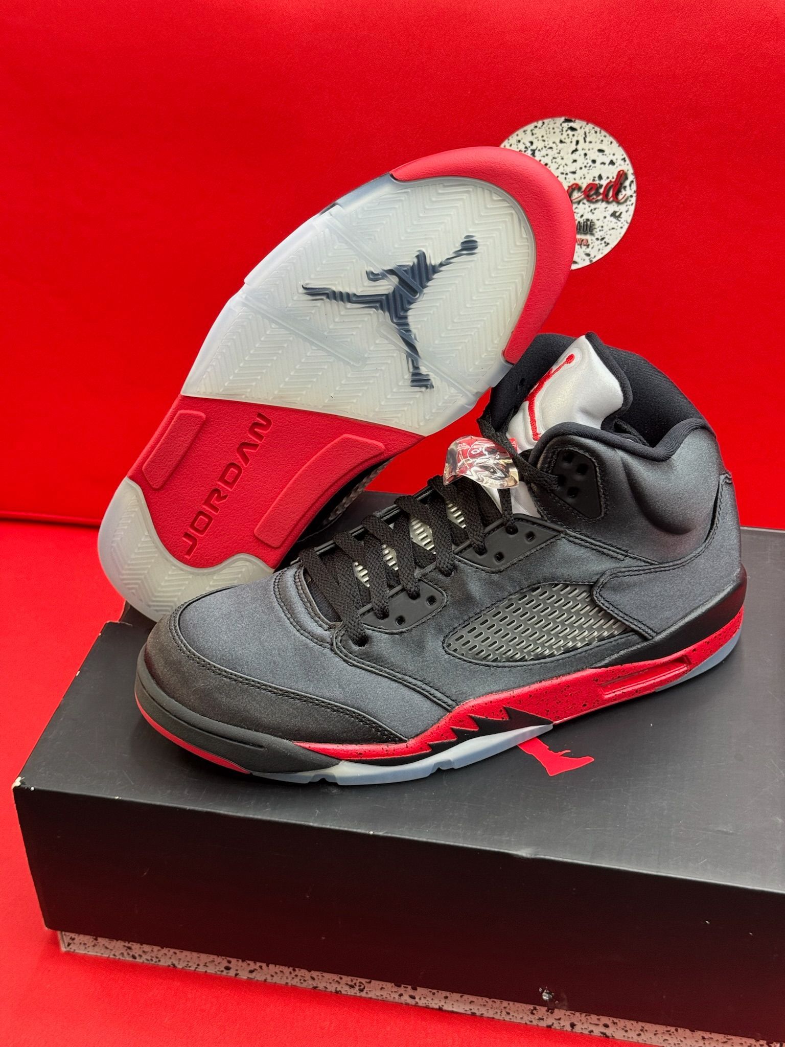 10.5M Jordan 5 Satin Bred