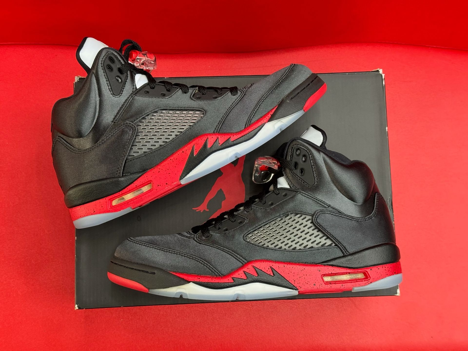 10.5M Jordan 5 Satin Bred