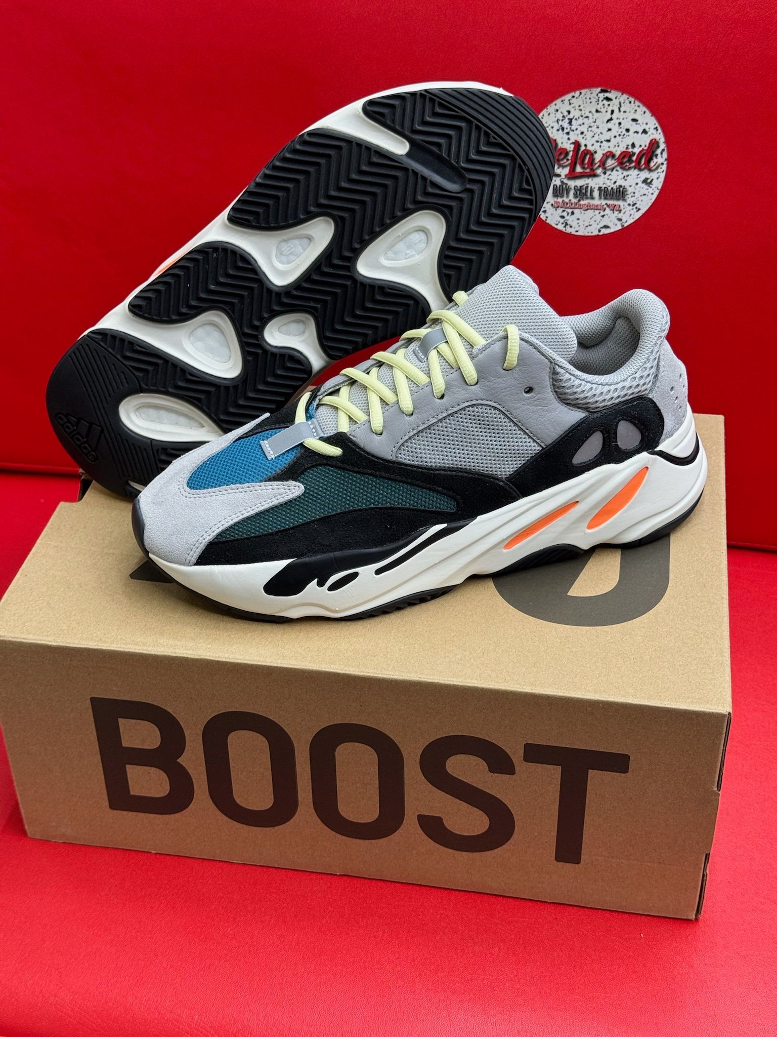 10.5M Yeezy Boost 700 Wave Runner