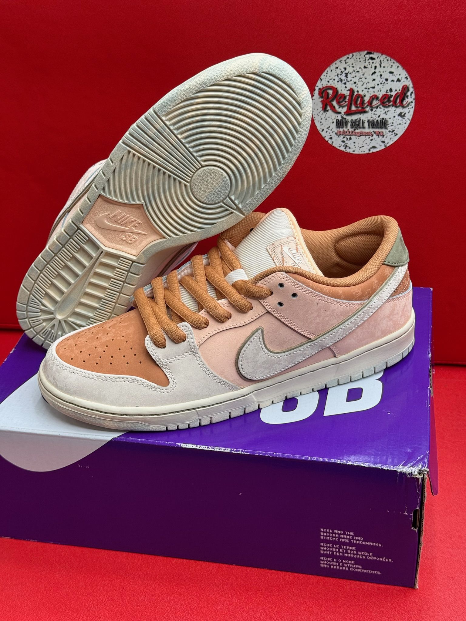 10M Nike SB Dunk Low Trocadero Gardens