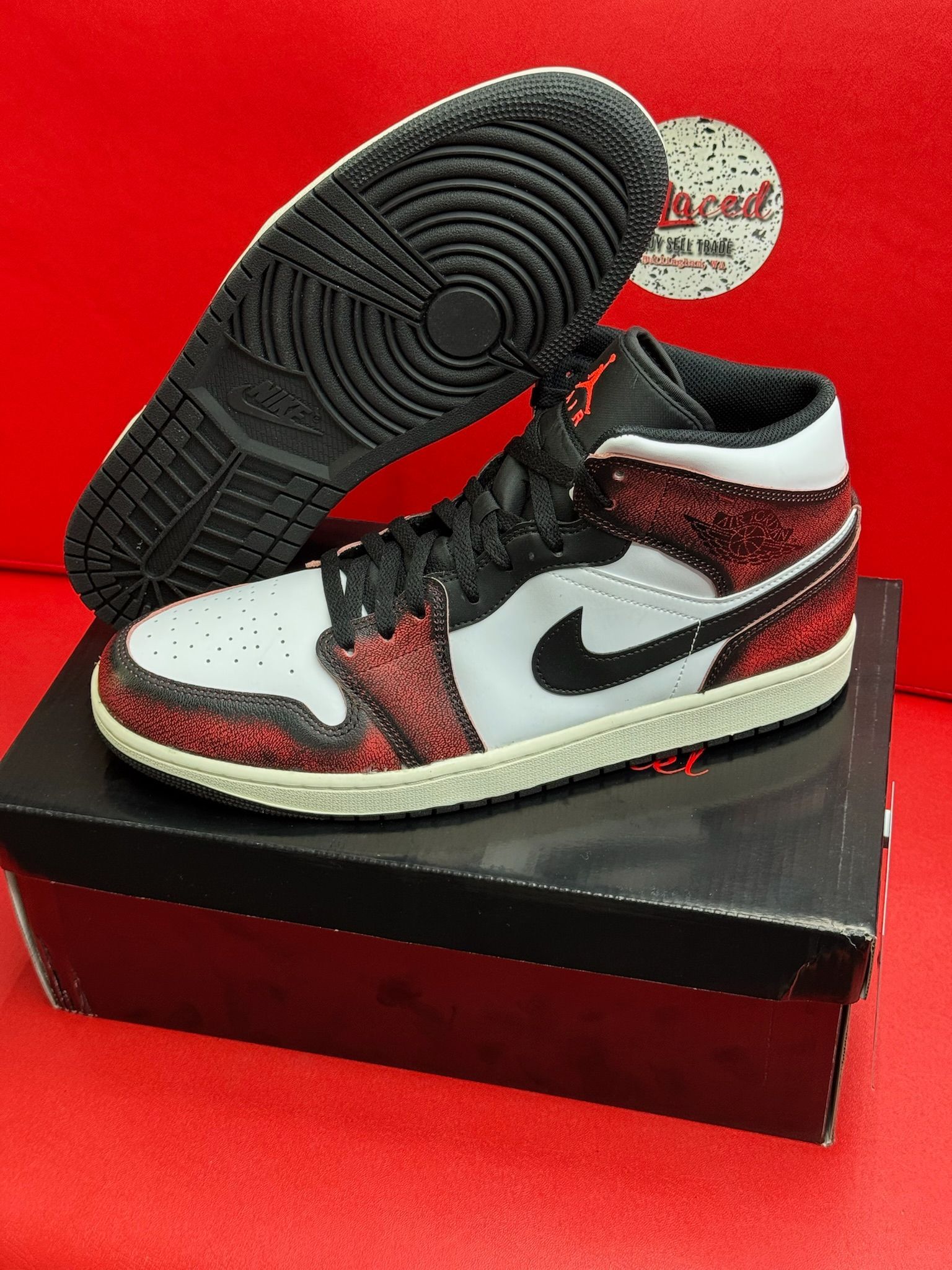 14M Jordan 1 Mid Wear Away Chicago