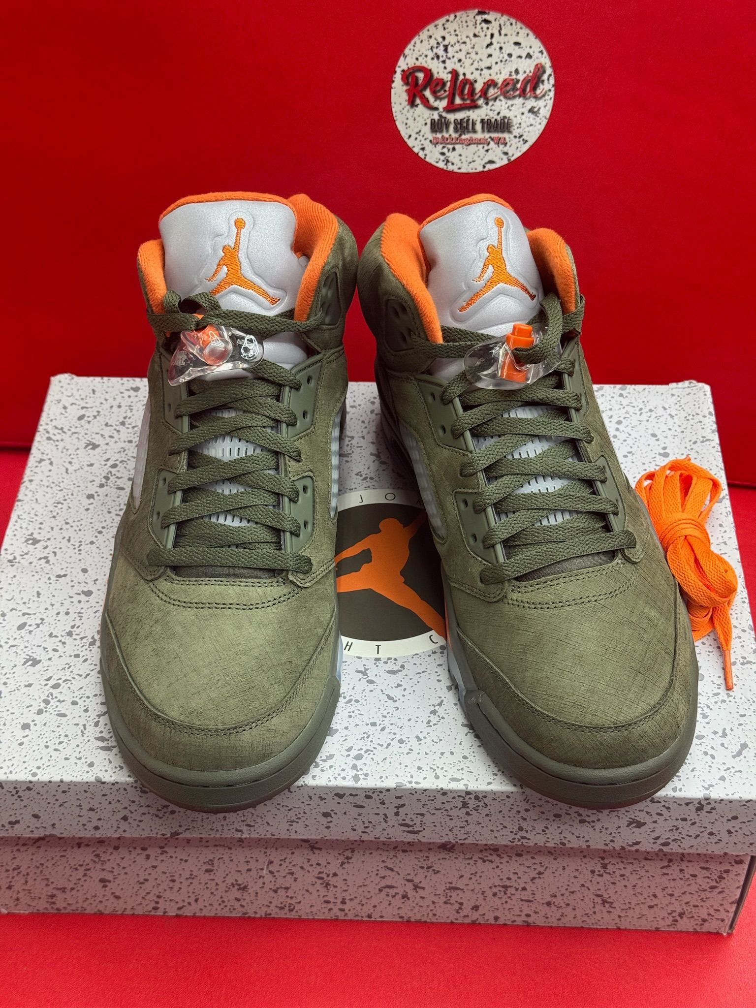 11M Jordan 5 Retro Olive (2024)