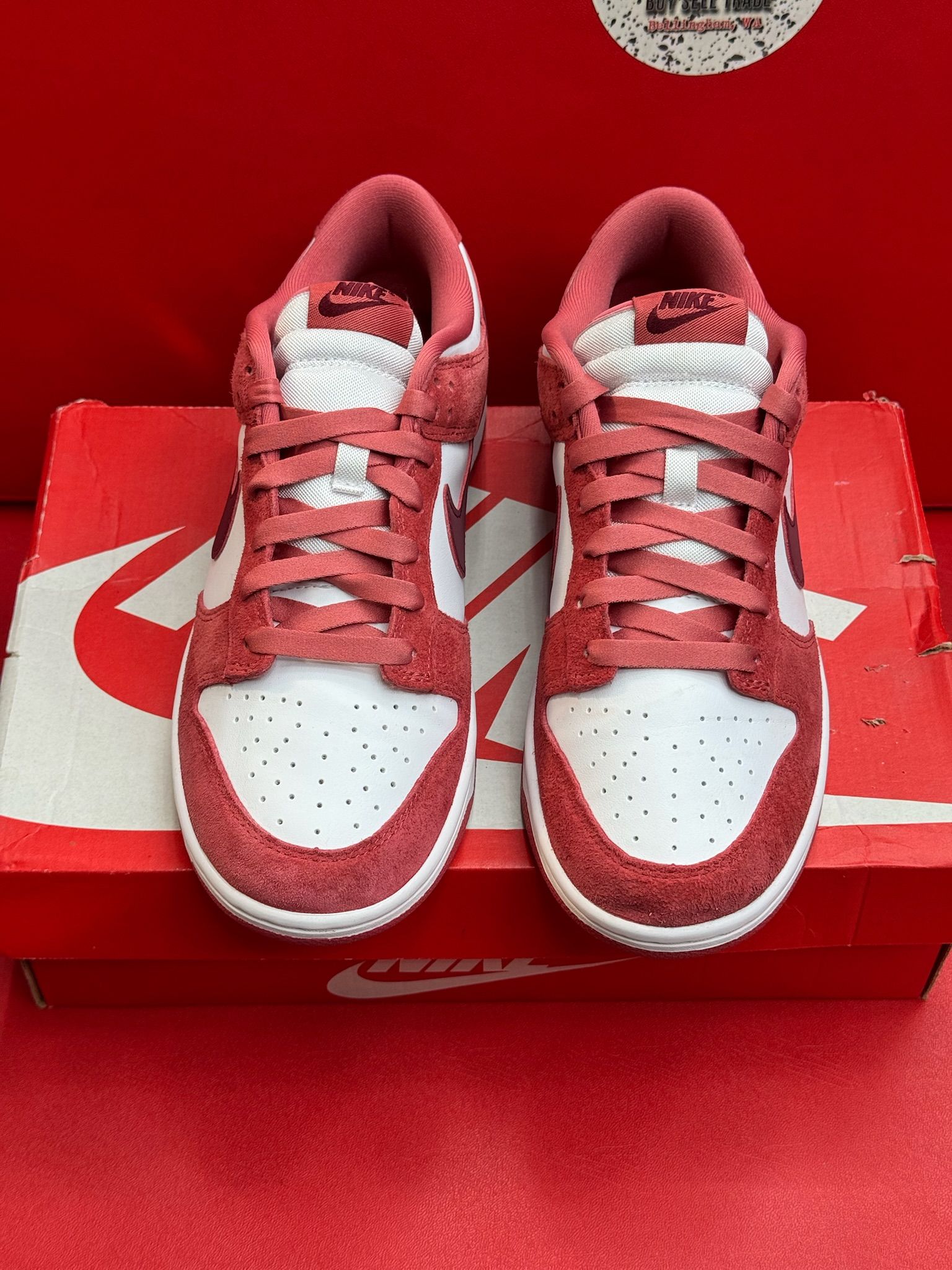 8.5W Nike Dunk Low Valentine’s Day (2024)