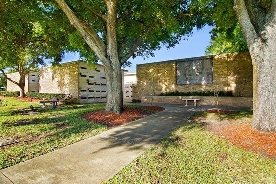 Highland Memory Gardens Mausoleum