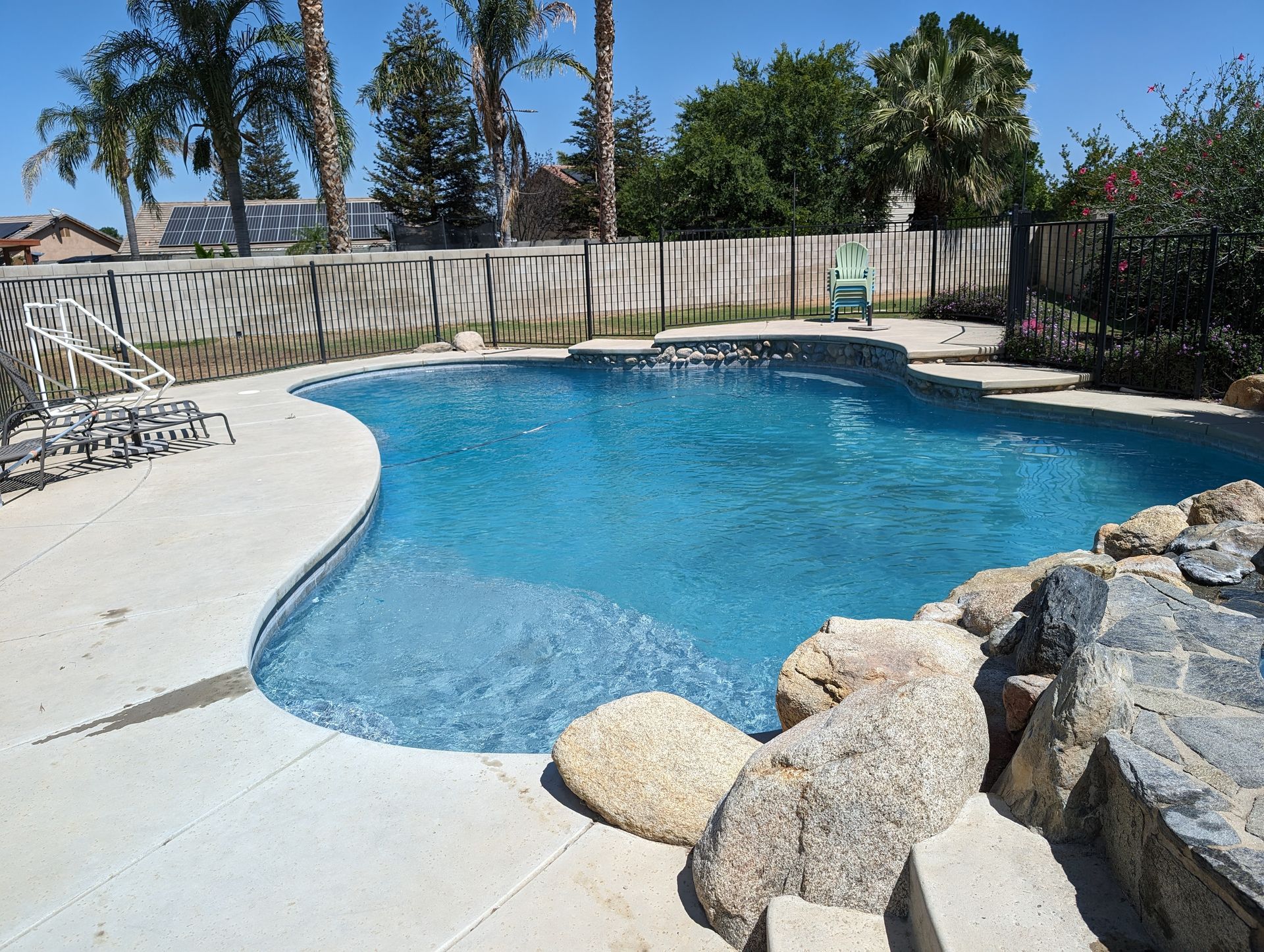 Bakersfield CA Pool After Photo is a very clean pool.