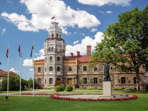 elektroinstalācija, santehnikas darbi, santehniķis, demontāžas darbi, demontāža, apkure, kanalizācija