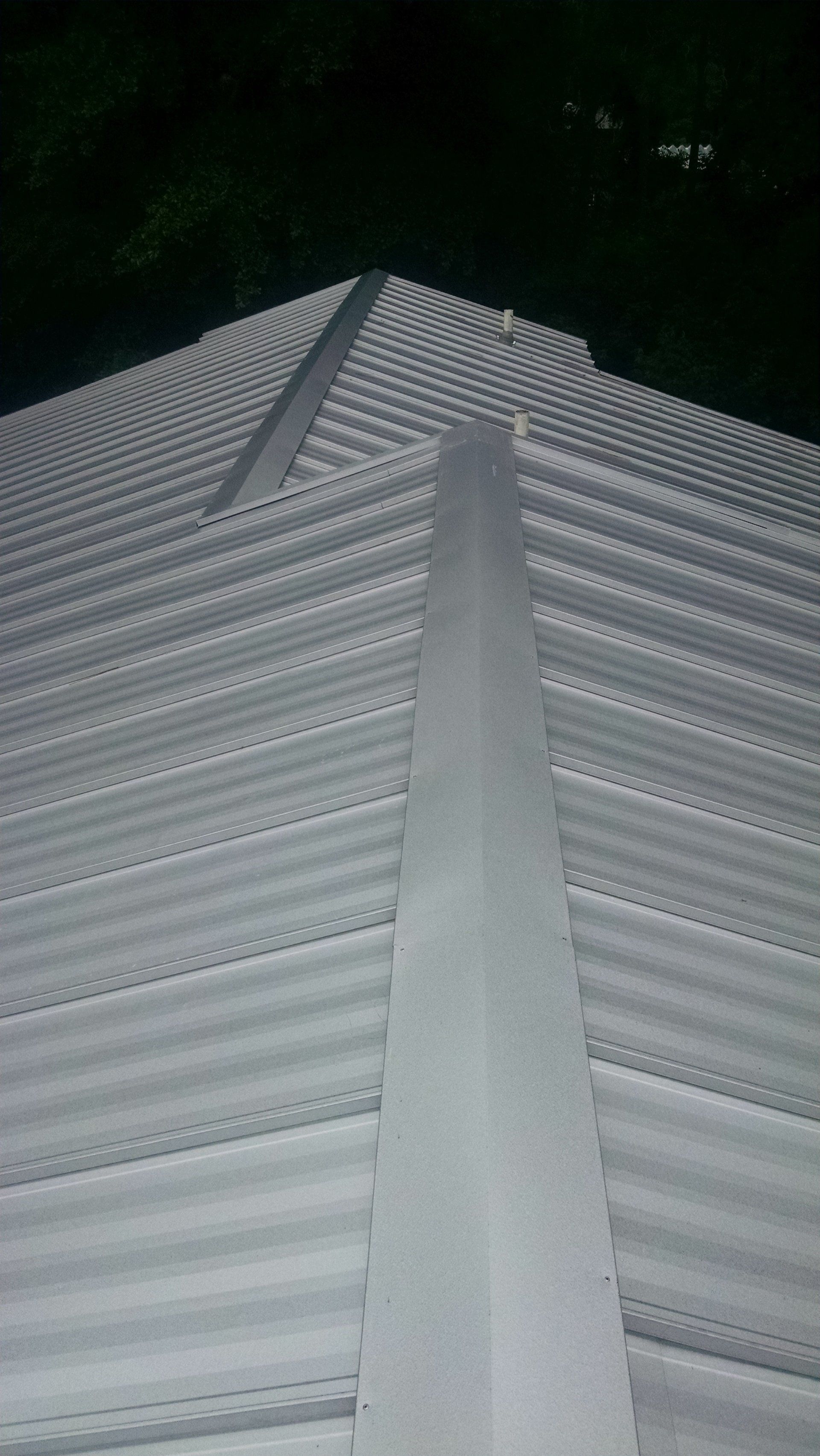 Completed Roofing Projects — White Tuff Rib in Walton Beach, FL