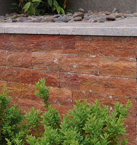 Płytki elewacyjne - płyty zewnętrzne z kamienia naturalnego na ścianę Bordeaux