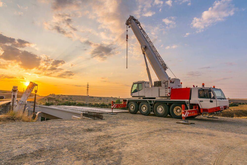 Crane Hire — Mechanical Assistance in Coolum Beach, QLD