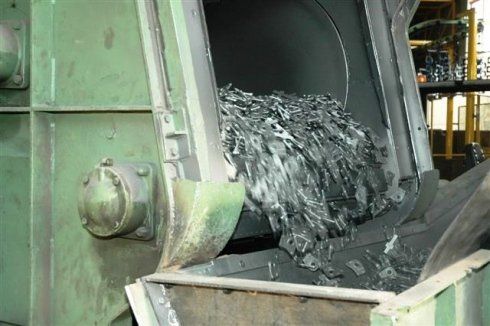 Granigliatura, granigliatrici, sbavature perimetro du traccia