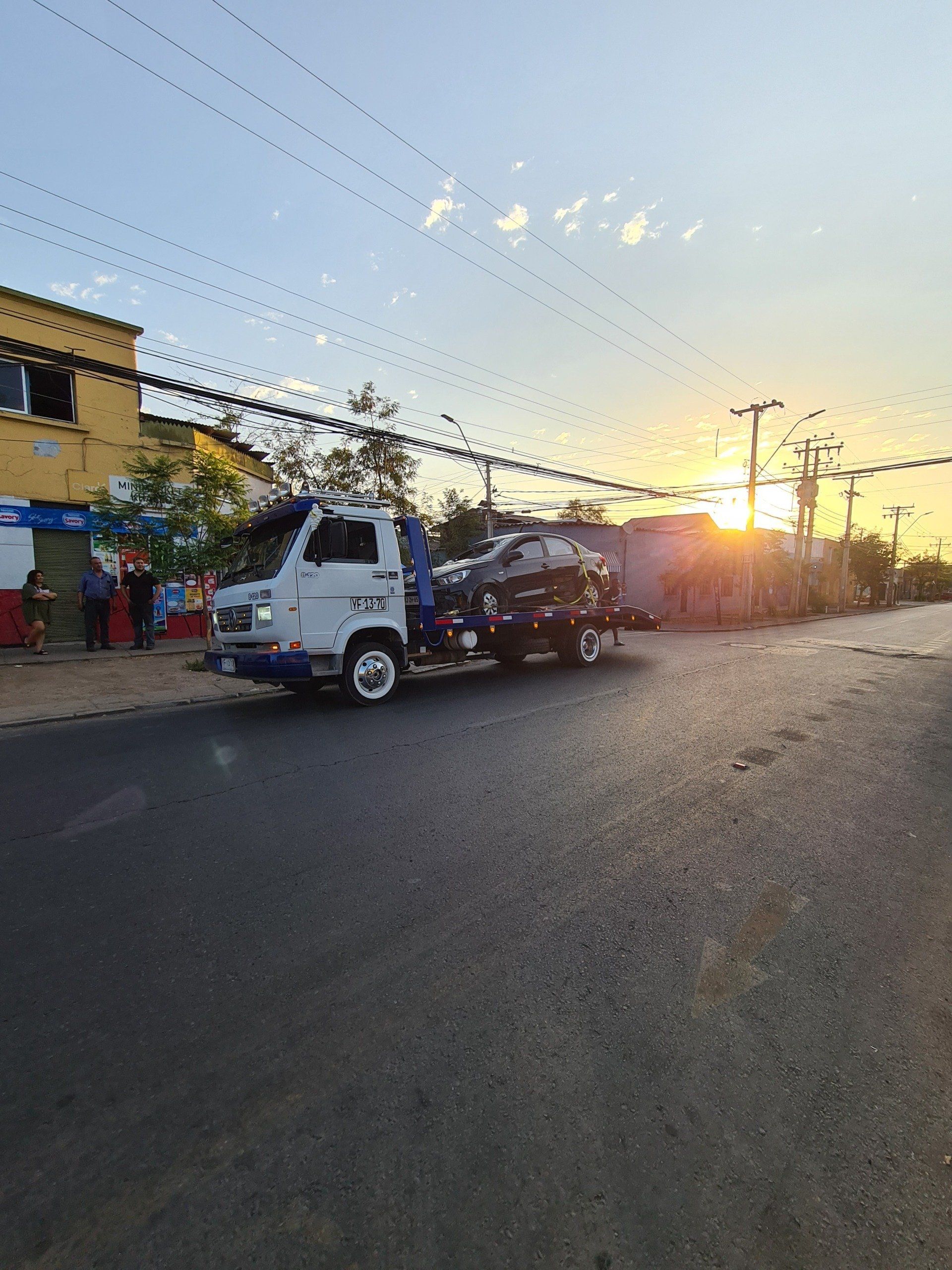 D Y F Grúa y Fletes