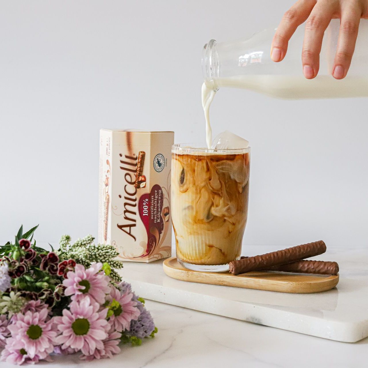 Erfrischend, belebend und einfach köstlich – ein leckerer Iced Coffee à la Amicelli.