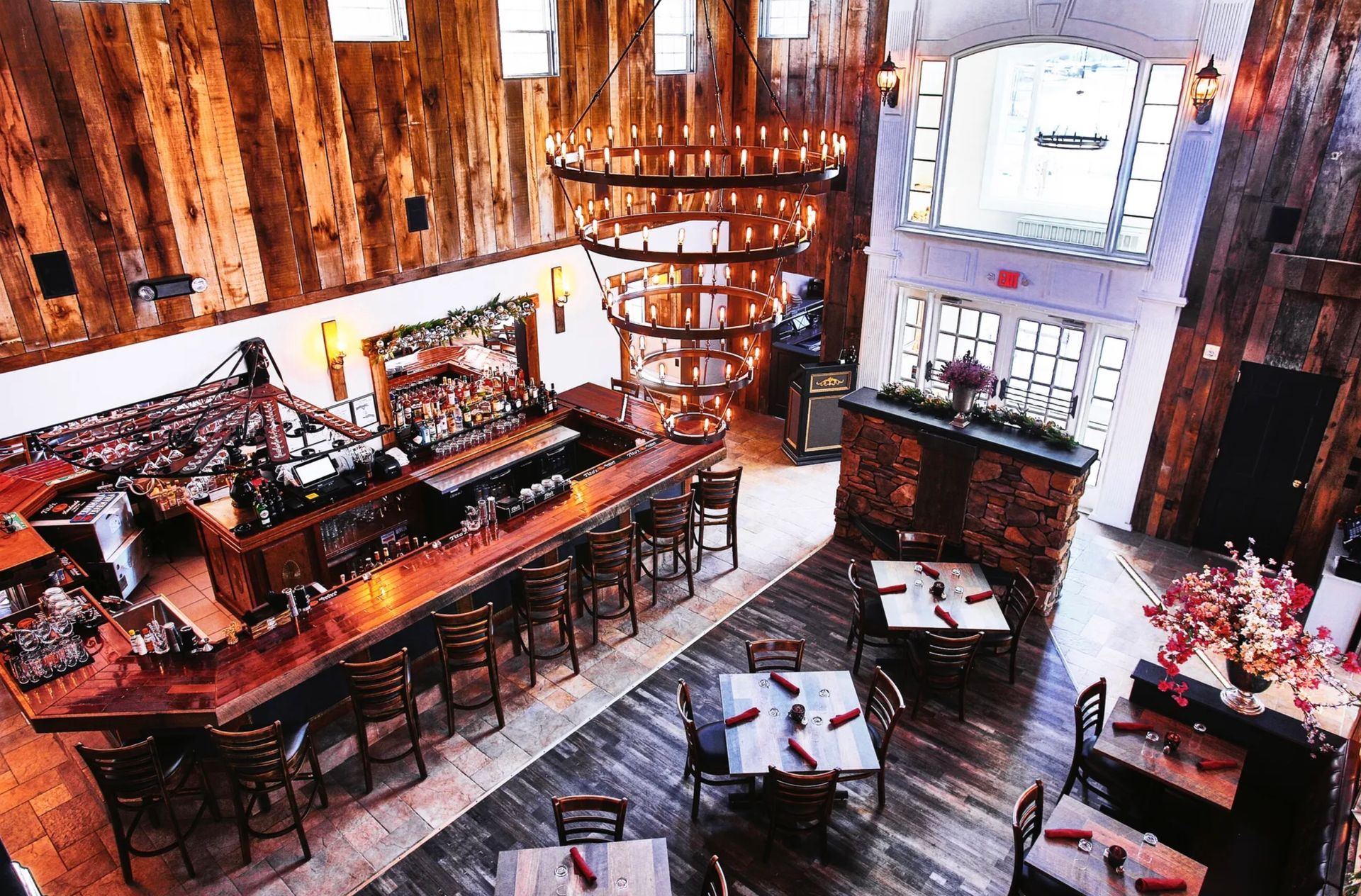 Mood board for interior design: green, brown and neutral tones. Features furniture, textures, and color samples.