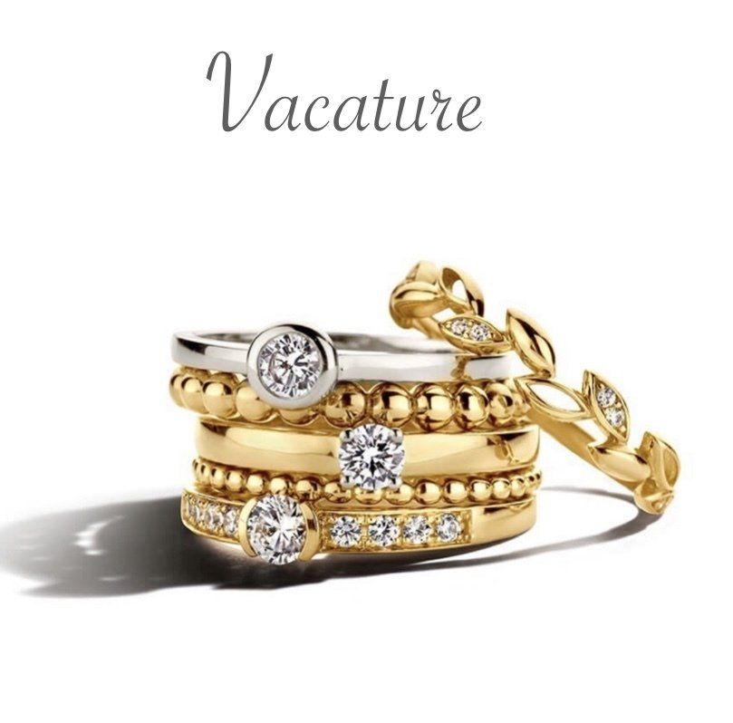 Zilveren en gouden ringen met diamanten