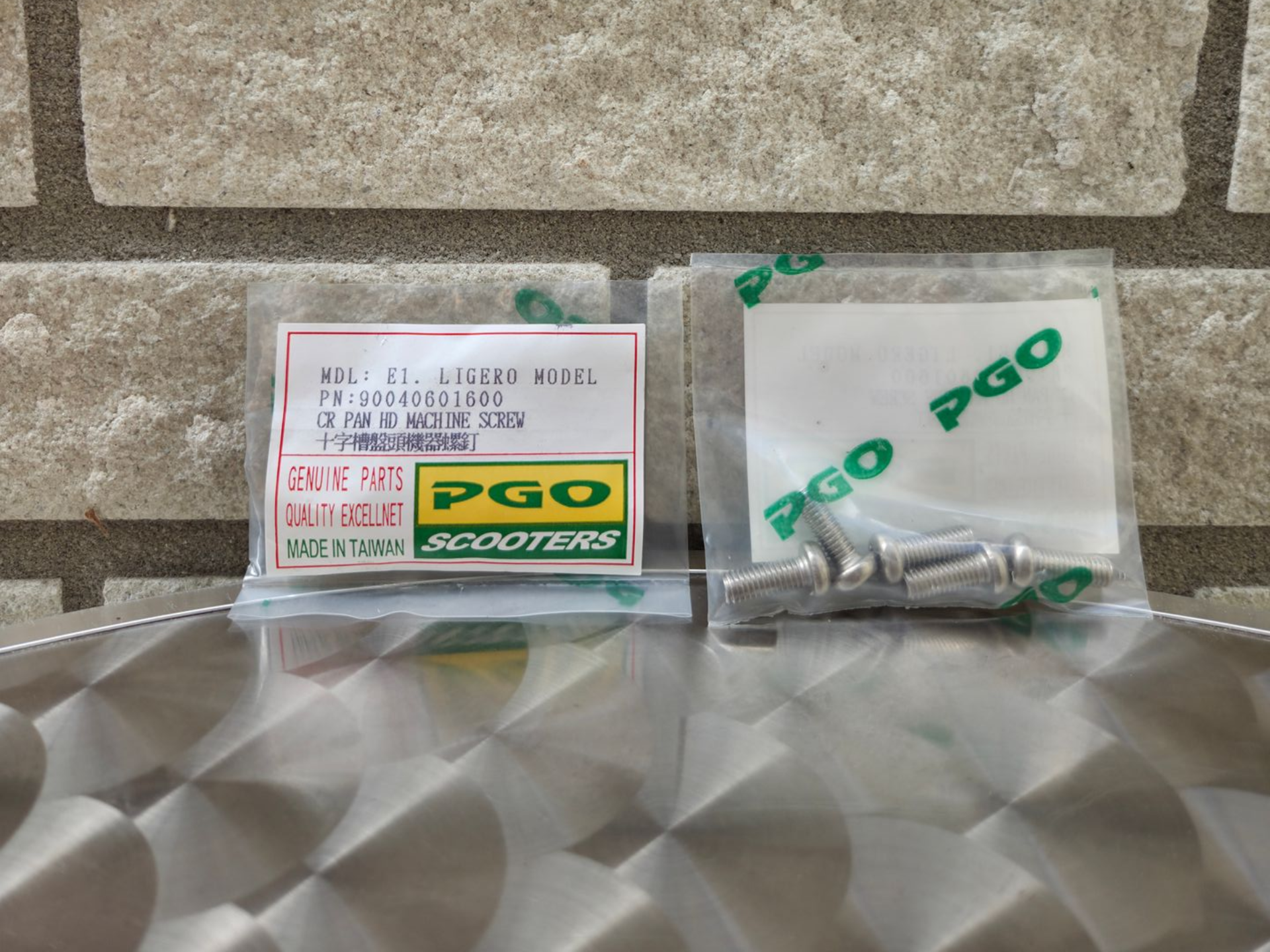 Carterpan schroeven T-REX (90040601600)