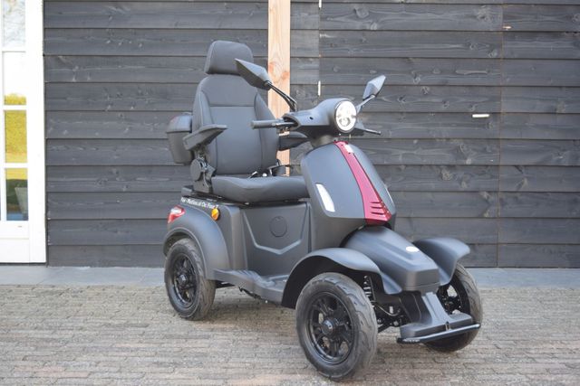 For Motion On Four scootmobiel, 25KM/U, 20Ah lithium accu (ca 40km)