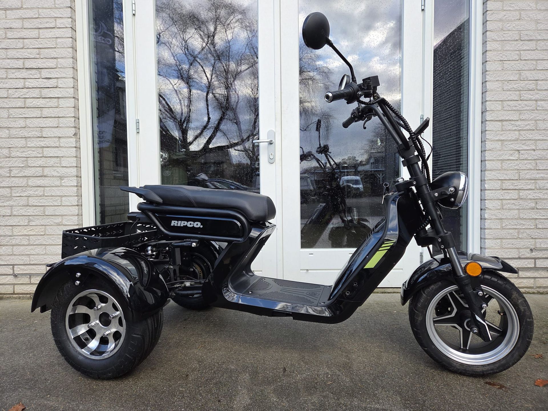 Ripco Trike Electric Three-Wheel Scooter NEW
