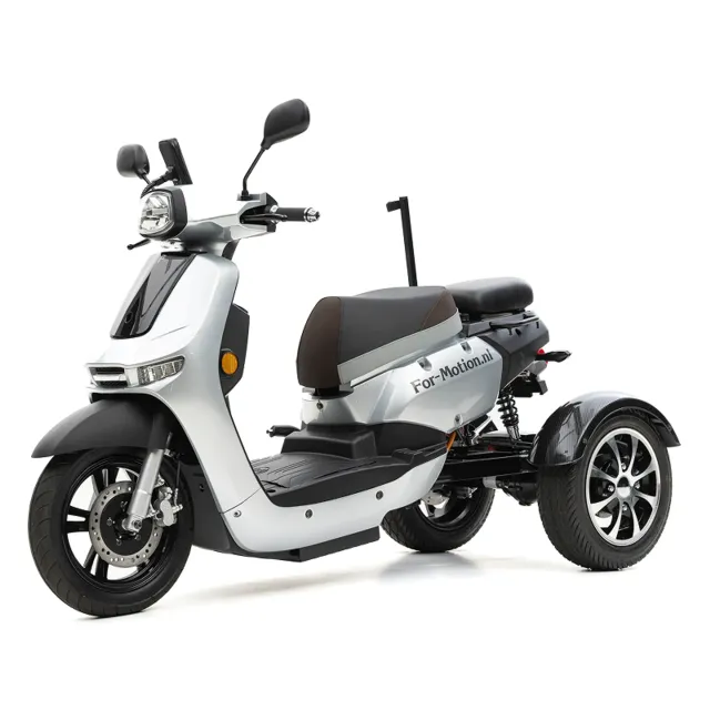 For Motion Trion three-wheeled mobility scooter, 45 km/h, 53 Ah lithium battery (approx. 85 km)