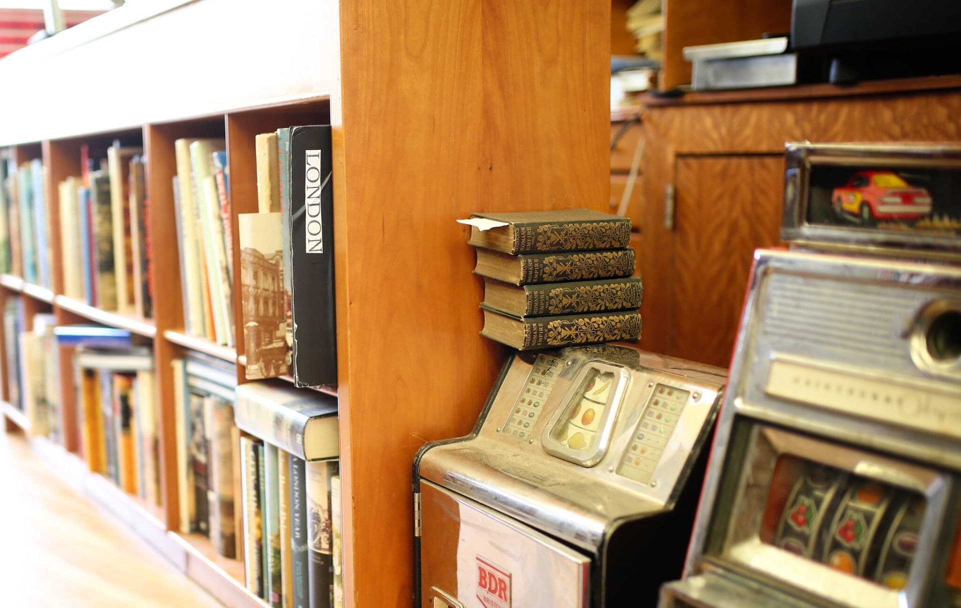 bookstore example 12