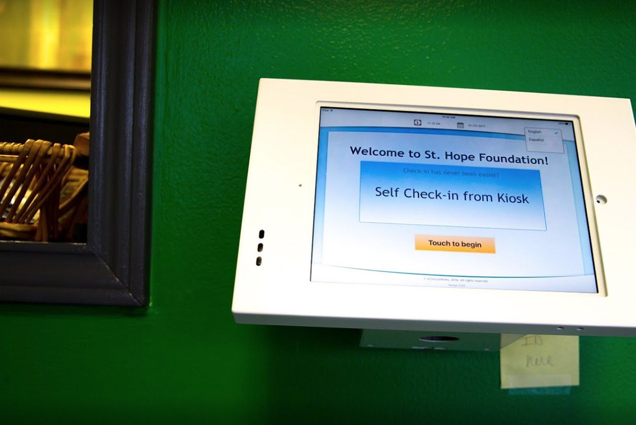 check in at St. Hope Foundation - Conroe Health Center