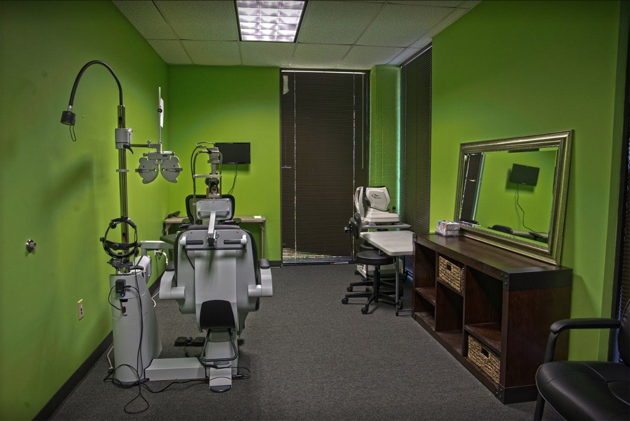 eye doctors office in Houston TX - St. Hope Foundation