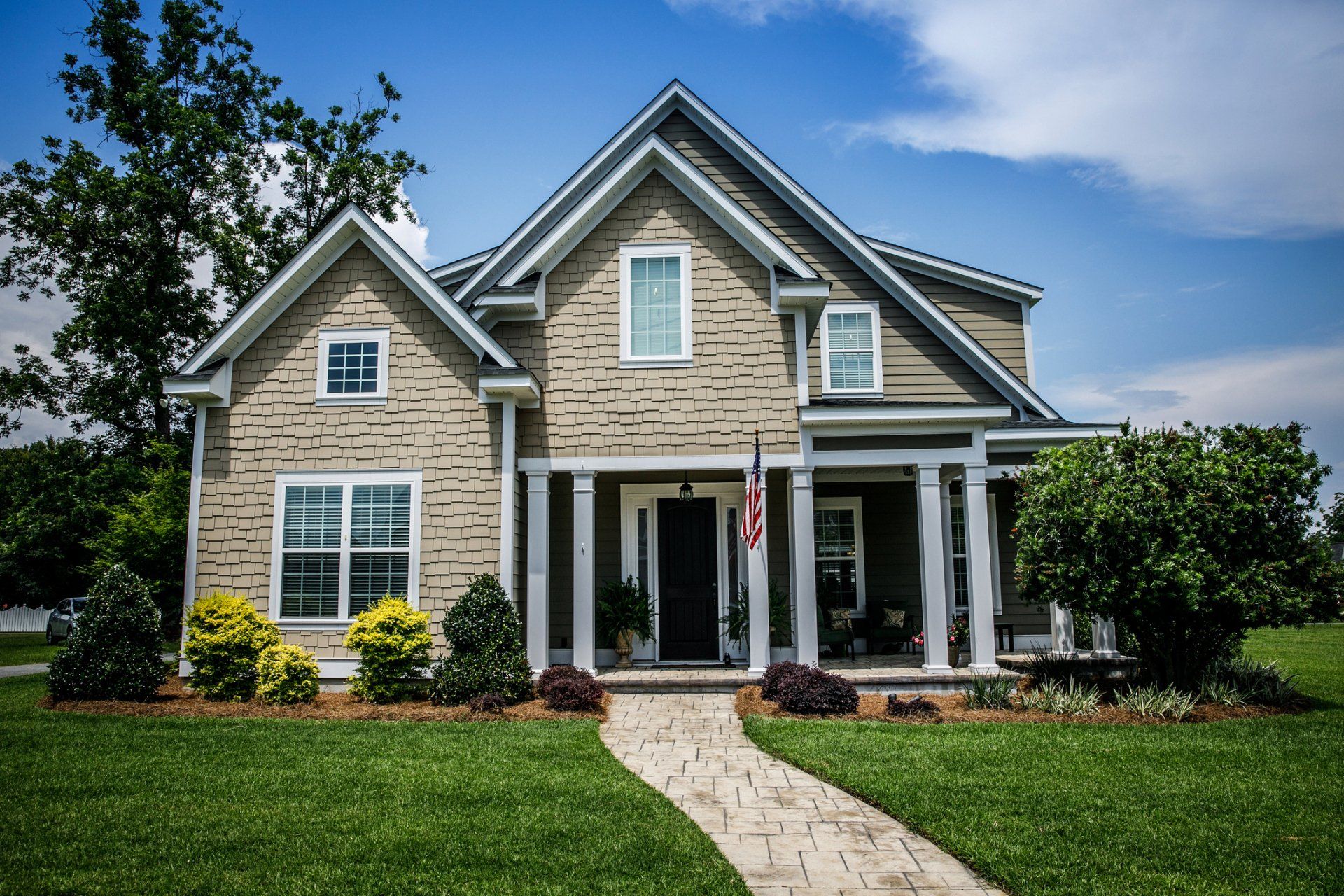 Large Two Story House - Montgomery, AL - Robert Adams Real Estate
