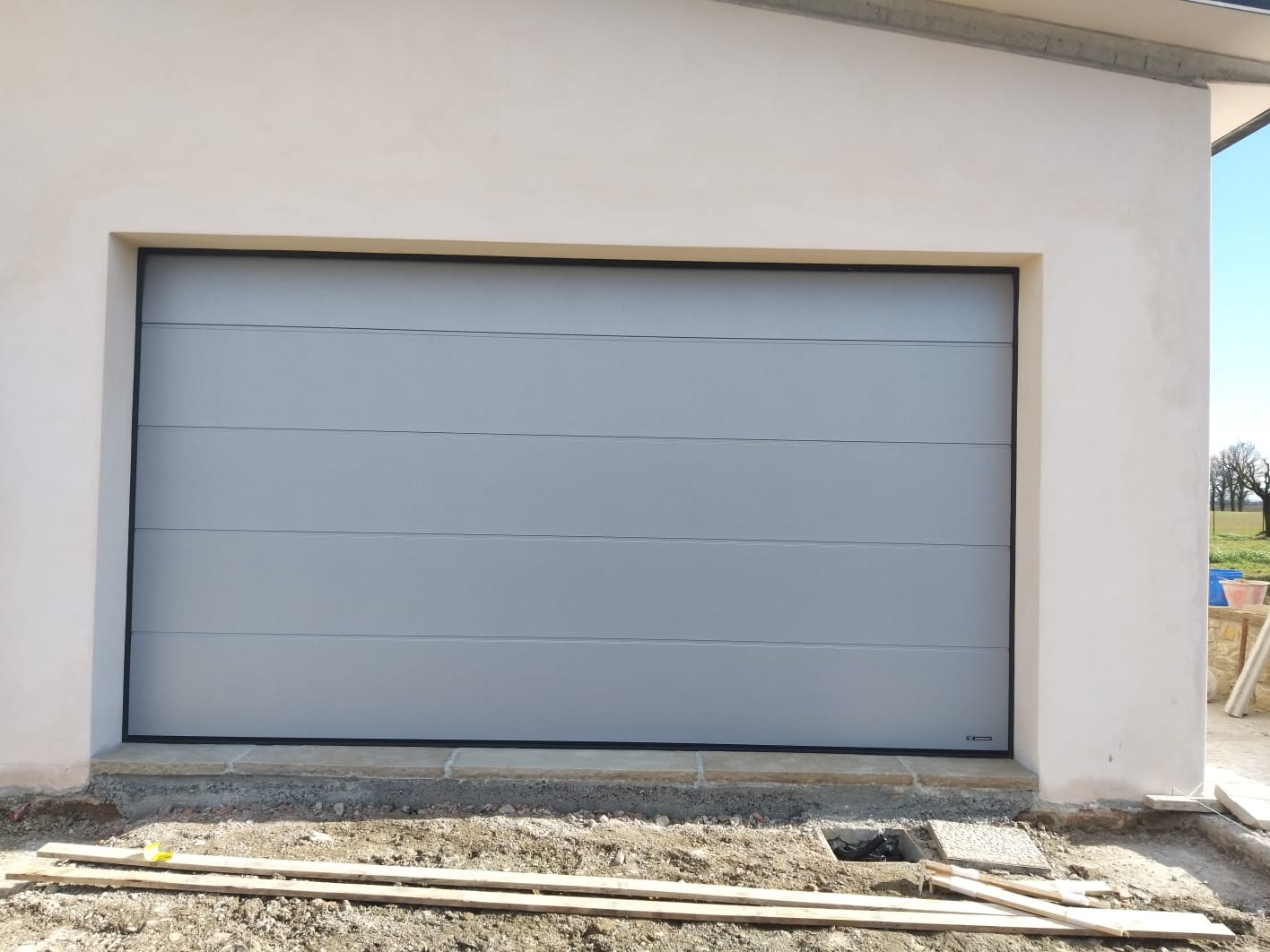 porta garage grigia