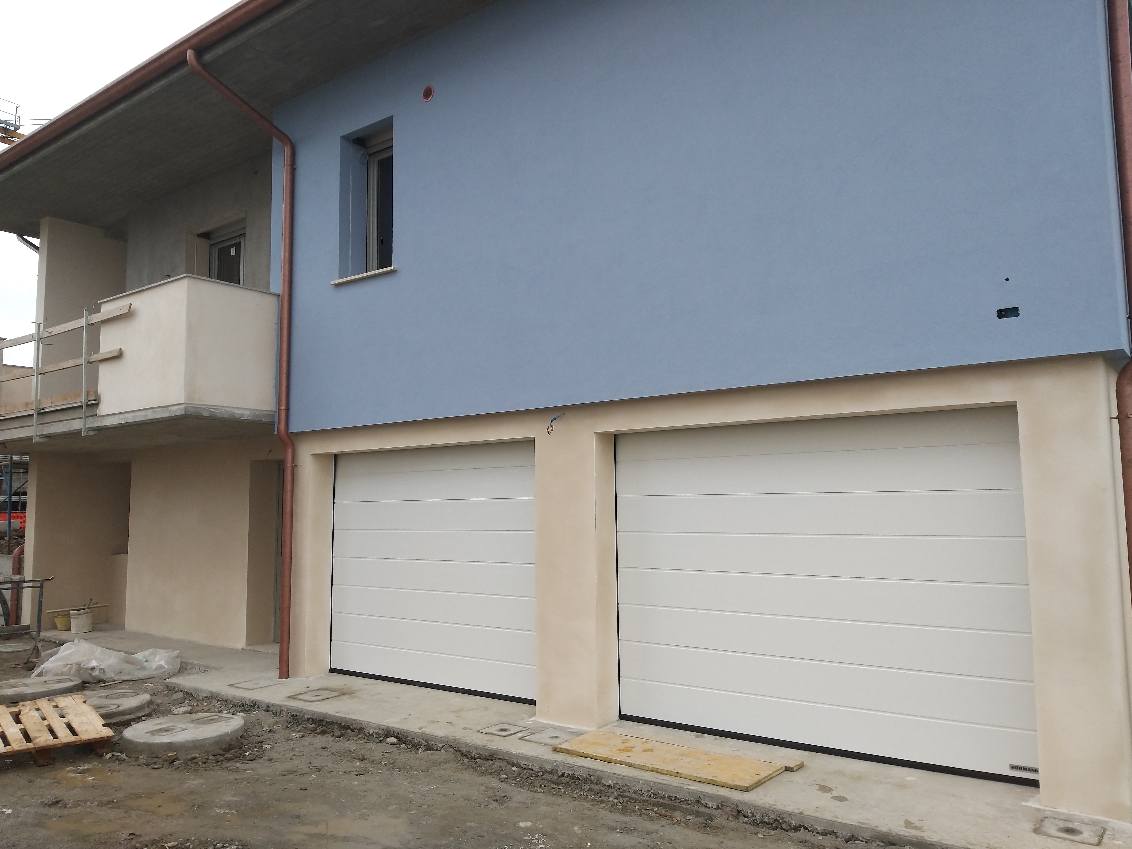 doppio garage automatizzato