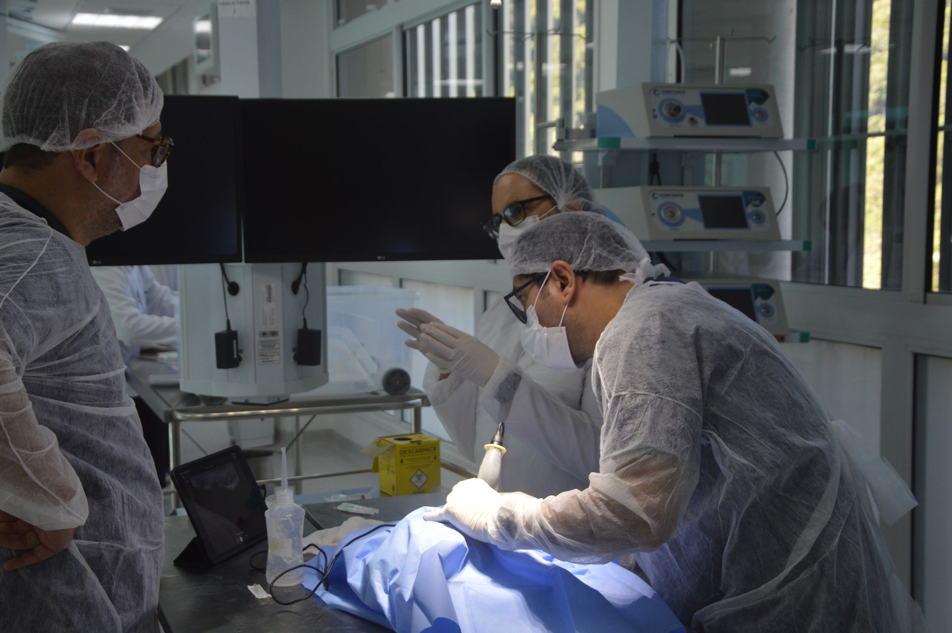 Professores da Universidade de DUKE, na Carolina do Norte, participam de treinamento na UNIFASE/FMP para o tratamento da Dor Orofacial