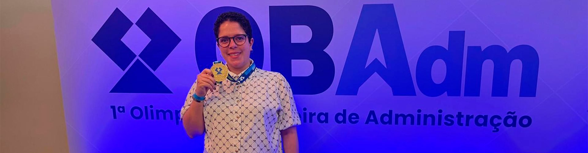 Aluna da UNIFASE ganha medalha de ouro na 1ª Olimpíada  Brasileira de Administração